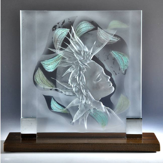 Glass Carving:
Title: Everlasting
Susan Bloch